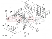 PIAGGIO Fly 50 4T Rear cover - Splash guard