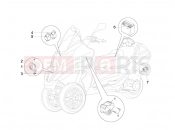 PIAGGIO MP3 125 Hibrid kezelőszervek - akkumulátor