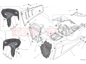 DUCATI Diavel Carbon FRONT MUDGUARD [MOD:DVLC]