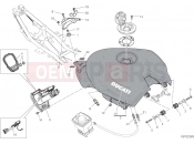 DUCATI 2024 STREETFIGHTER V2 TANK
