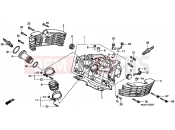 E-2-1 CYLINDER HEAD (REAR) - Honda VT1100C2Y Shadow 2000