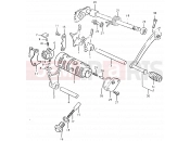 SUZUKI TS125ER X (1999) 11 - GEAR SHIFTING